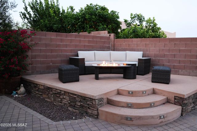 5148 N Louis River Way, Tucson, AZ 85718