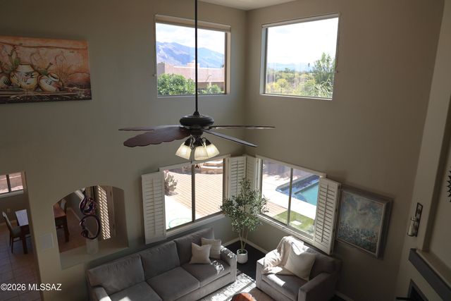 5148 N Louis River Way, Tucson, AZ 85718