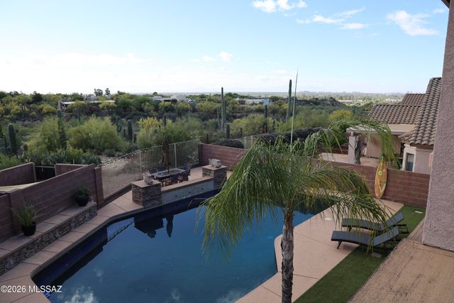 5148 N Louis River Way, Tucson, AZ 85718