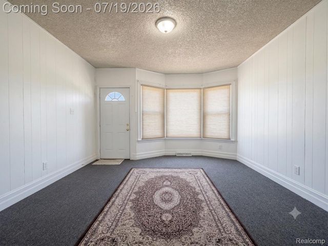 3845 Edwin Street, Hamtramck, MI 48212