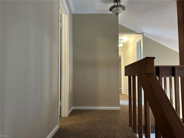 913 Lord Dunmore DR, Virginia Beach, VA 23464