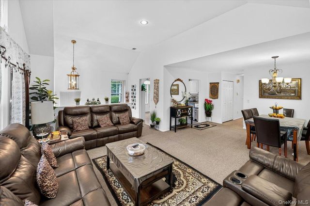 41-43 Broadlawn Drive, Central Islip, NY 11722