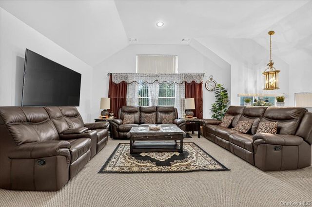 41-43 Broadlawn Drive, Central Islip, NY 11722