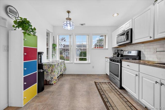 41-43 Broadlawn Drive, Central Islip, NY 11722