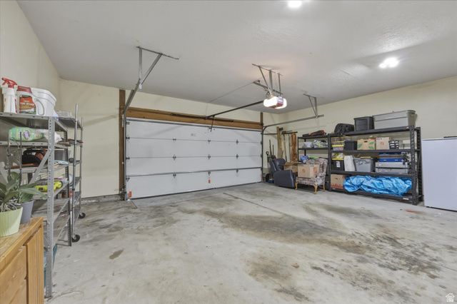 6119 S 1085 E, Murray, UT 84121