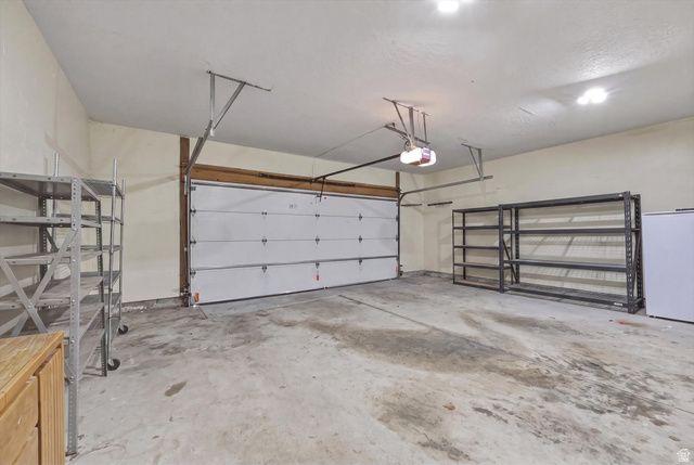 6119 S 1085 E, Murray, UT 84121