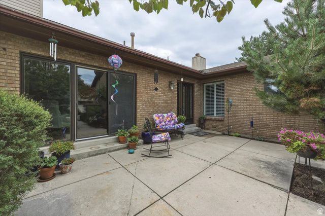 6119 S 1085 E, Murray, UT 84121