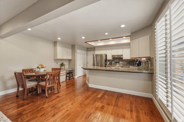 6119 S 1085 E, Murray, UT 84121