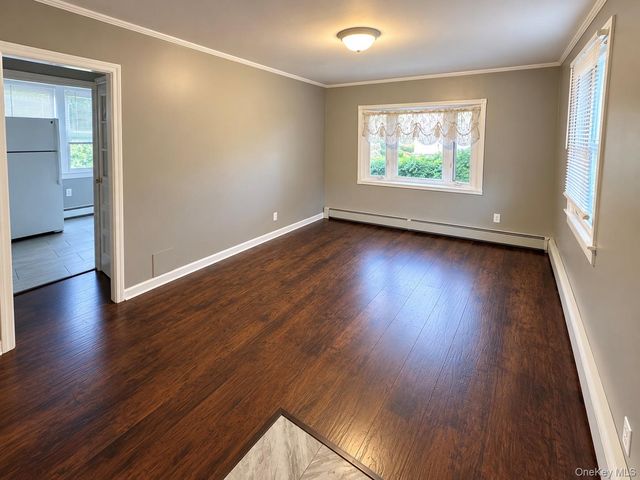 13 Spackenkill Road, Poughkeepsie, NY 12603
