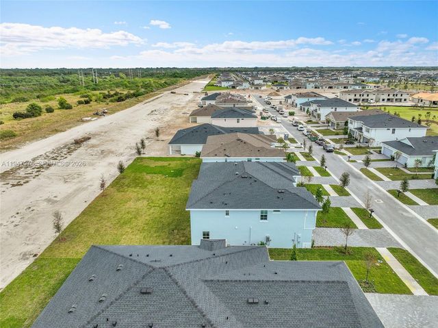 19560 Whispering Creek Rd 19560, Loxahatchee, FL 33470