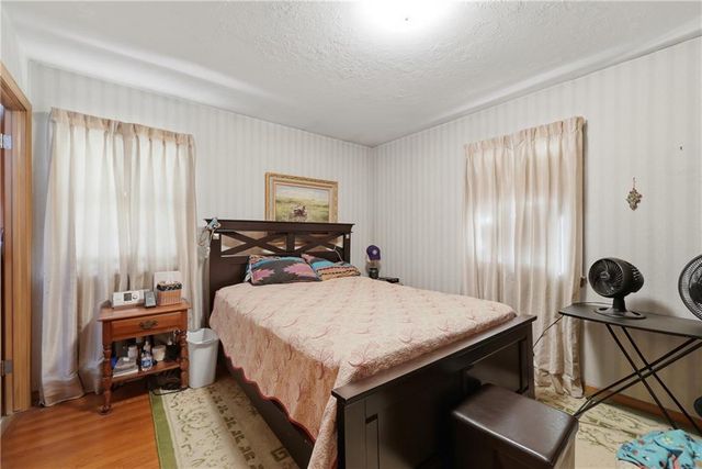 11628 E 38th Terrace S, Independence, MO 64052