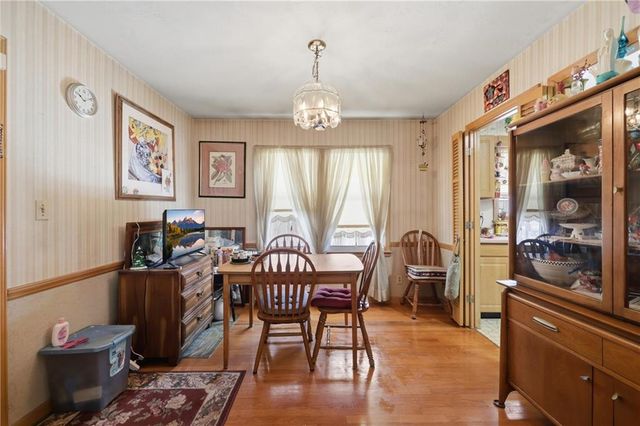 11628 E 38th Terrace S, Independence, MO 64052