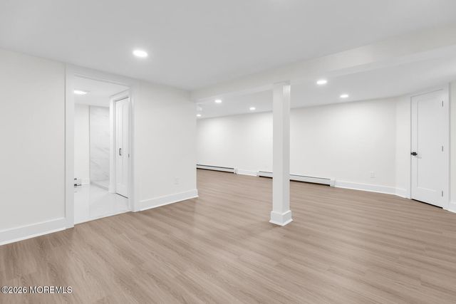 23 Trafford Street, Shrewsbury Boro, NJ 07702