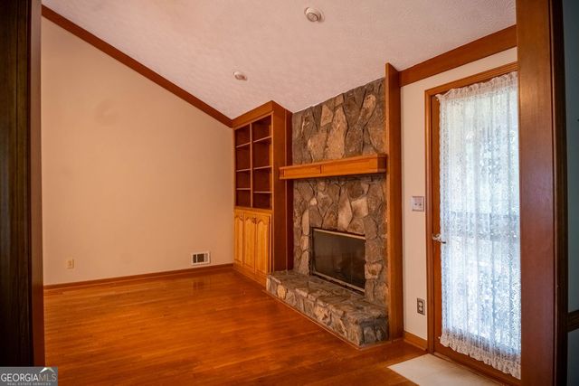 125 Emerald Drive, Mcdonough, GA 30253