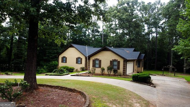 125 Emerald Drive, Mcdonough, GA 30253