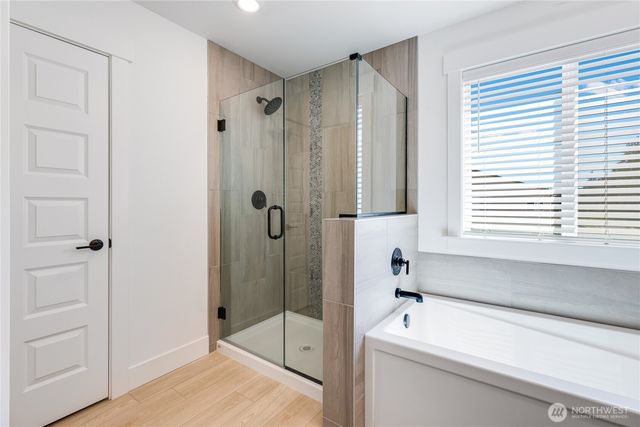 32159 SE Grand Avenue SE, Black Diamond, WA 98010