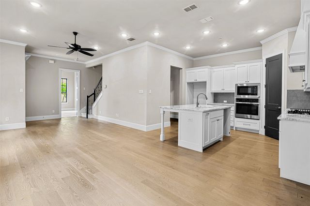 307 Sunset Lane 101, Fort Worth, TX 76114
