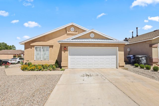 2300 Cosmos Drive SW, Albuquerque, NM 87121