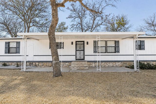 6048 Hidden Circle, Azle, TX 76020
