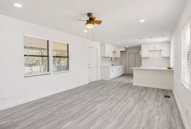 6048 Hidden Circle, Azle, TX 76020