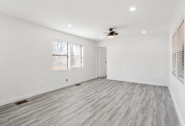 6048 Hidden Circle, Azle, TX 76020