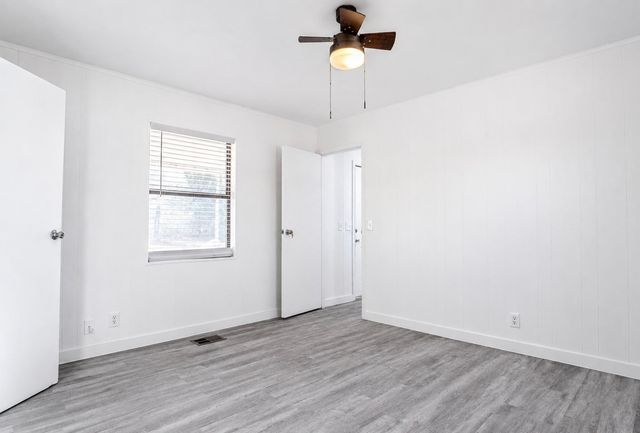 6048 Hidden Circle, Azle, TX 76020