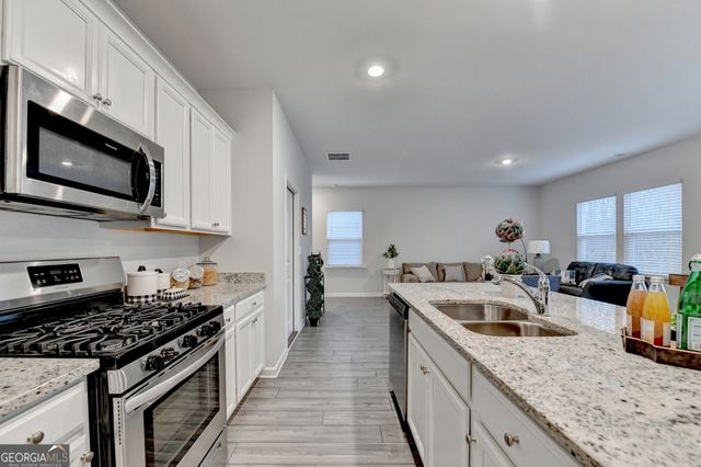 111 Horned Owl Avenue, Braselton, GA 30517