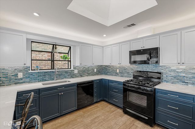 5736 Marina Bay Drive, Shreveport, LA 71119