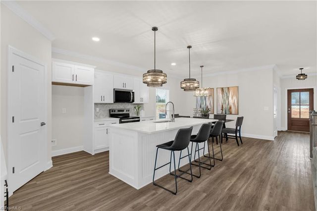 460 Gold Hill Road, Madison, NC 27025