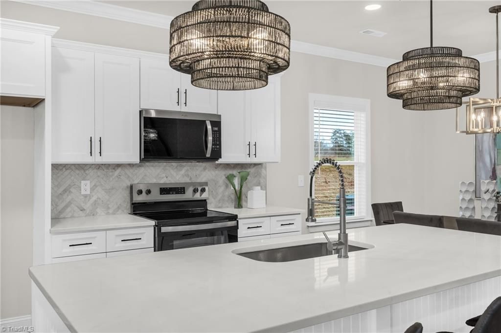 460 Gold Hill Road, Madison, NC 27025