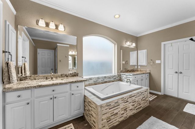 1615 Noble Pointe Drive, Spring, TX 77379