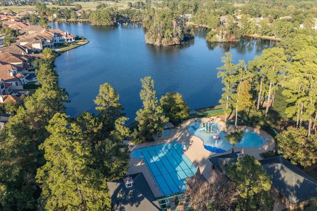 1615 Noble Pointe Drive, Spring, TX 77379