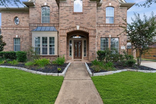 1615 Noble Pointe Drive, Spring, TX 77379
