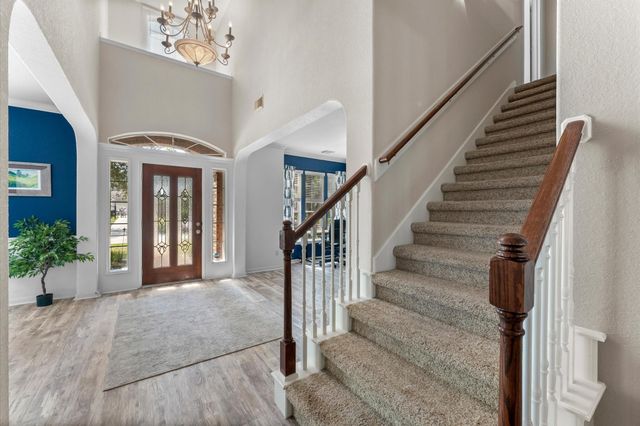 1615 Noble Pointe Drive, Spring, TX 77379