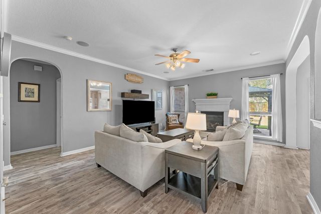 1615 Noble Pointe Drive, Spring, TX 77379