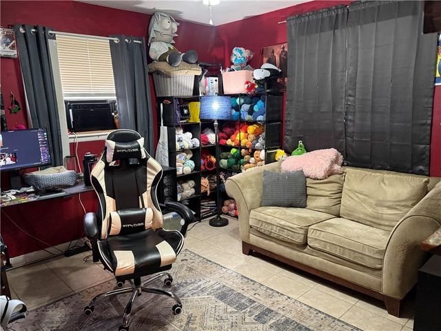 304 Lee W Street, Chickasaw, AL 36611