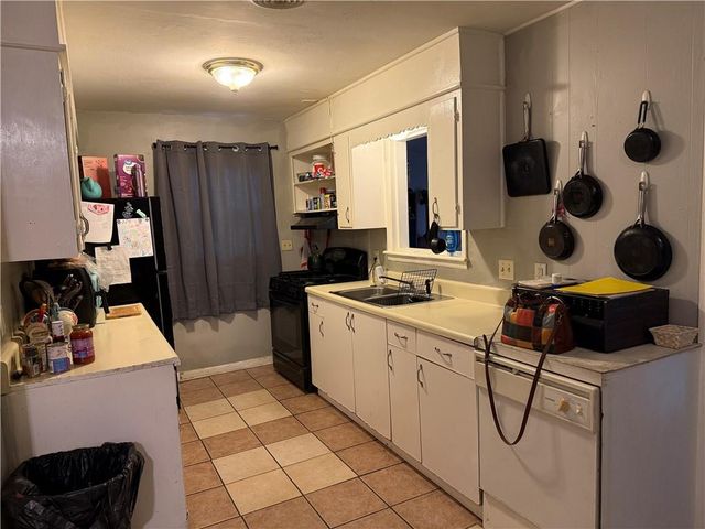 304 Lee W Street, Chickasaw, AL 36611