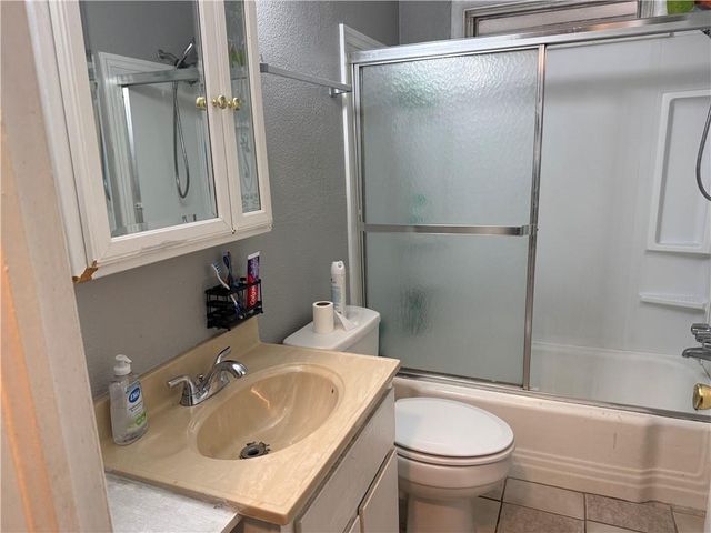 304 Lee W Street, Chickasaw, AL 36611