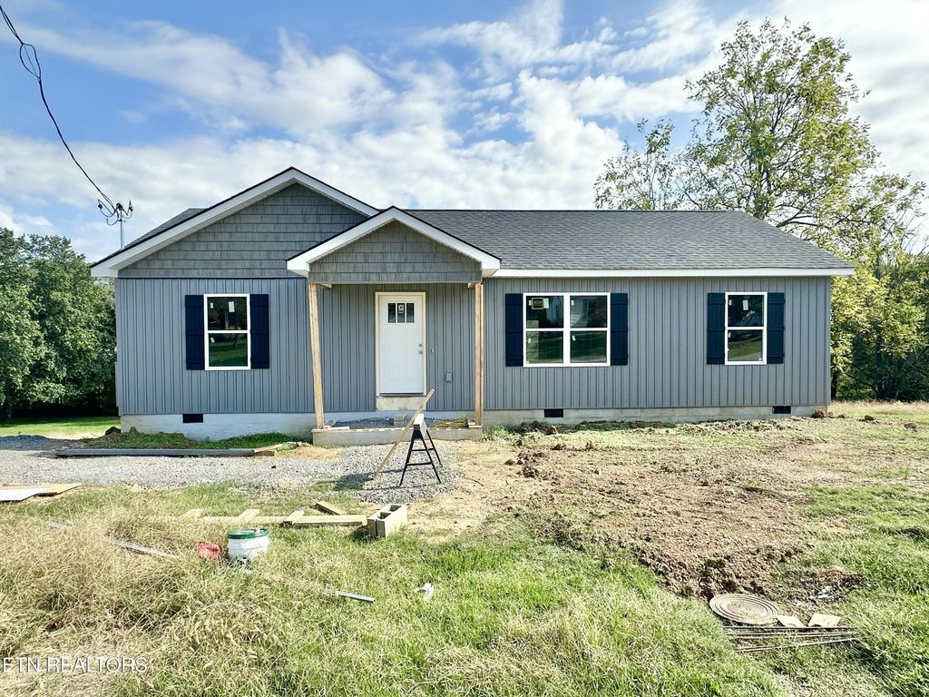 609 A Glendale Ave, Clinton, TN 37716