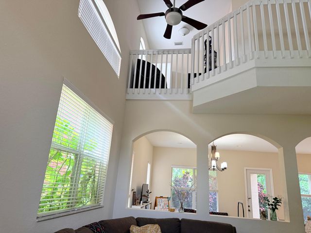 17 Country Lake Circle, Boynton Beach, FL 33436