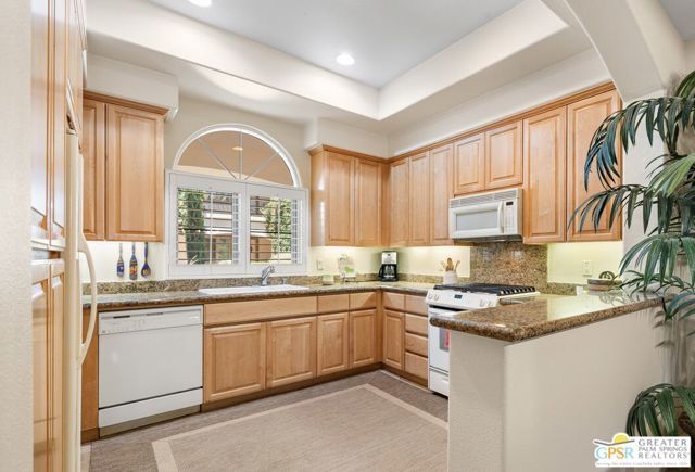 2802 Via Calderia, Palm Desert, CA 92260