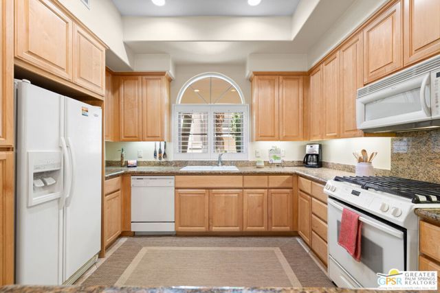 2802 Via Calderia, Palm Desert, CA 92260