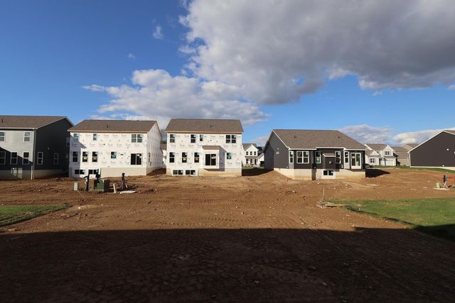 7799 Collins Drive, Reynoldsburg, OH 43068