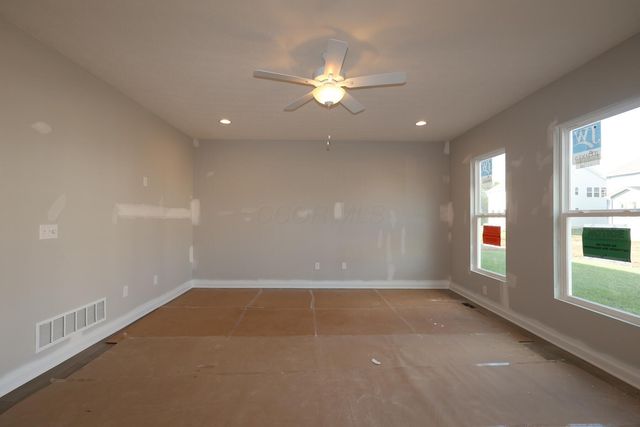 7799 Collins Drive, Reynoldsburg, OH 43068