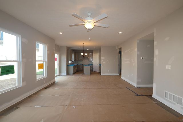 7799 Collins Drive, Reynoldsburg, OH 43068