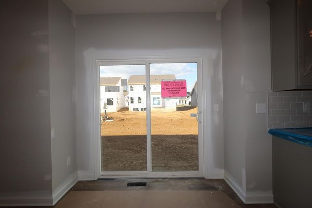 7799 Collins Drive, Reynoldsburg, OH 43068