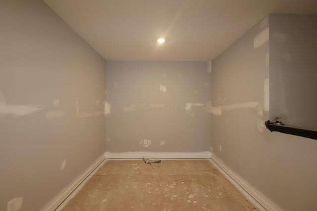 7799 Collins Drive, Reynoldsburg, OH 43068