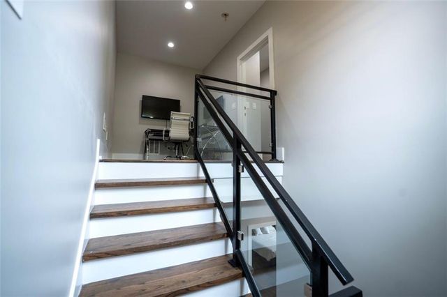 1099 VISTA NE Trail, Atlanta, GA 30324