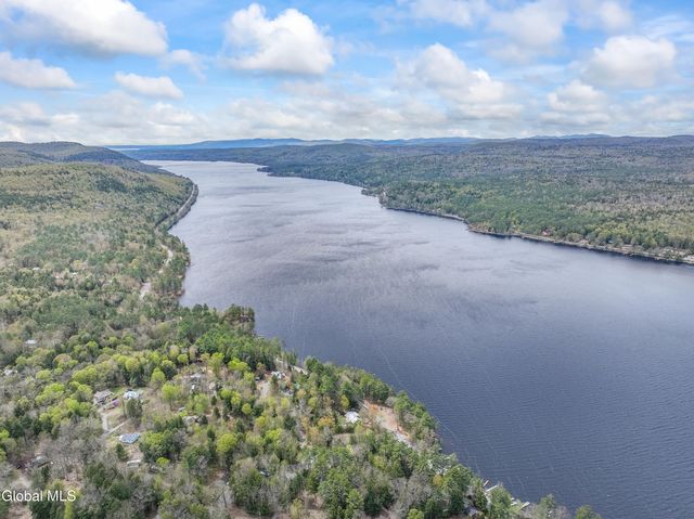 11 Lakeview Terrace, Hadley, NY 12835