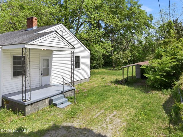 519 National Court Drive, New Bern, NC 28560